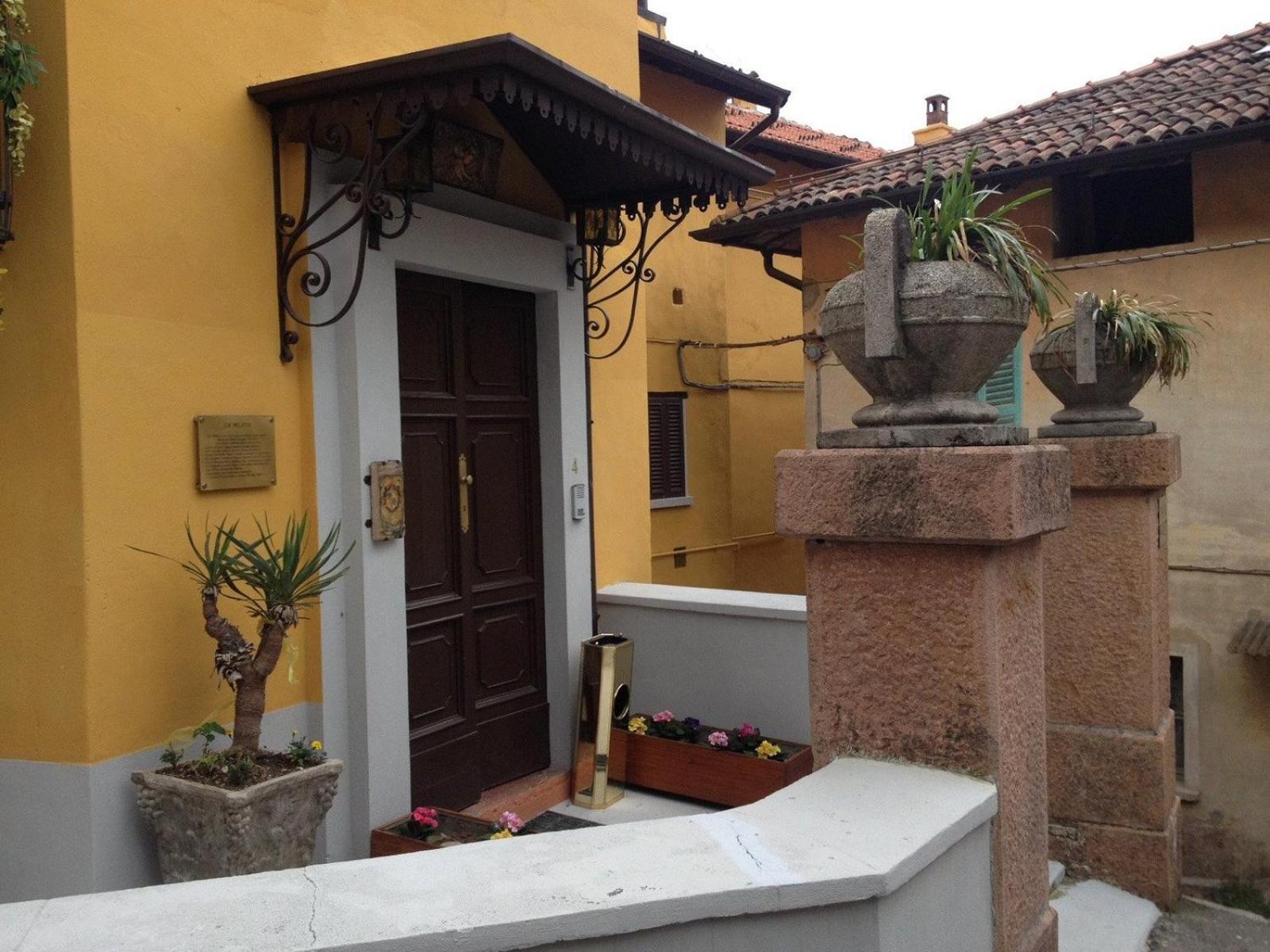 Foresteria Lombarda B & B Ca' Pelitti Ganna エクステリア 写真